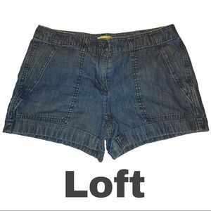 🌻 Loft Outlet Denim Chambray Cargo Jean Shorts